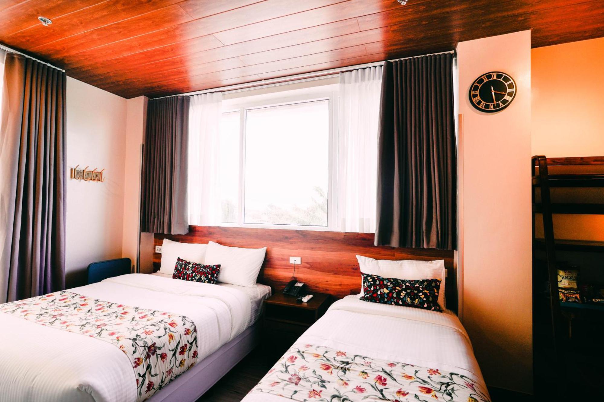 Hotel Kimberly Tagaytay Tagaytay City Esterno foto