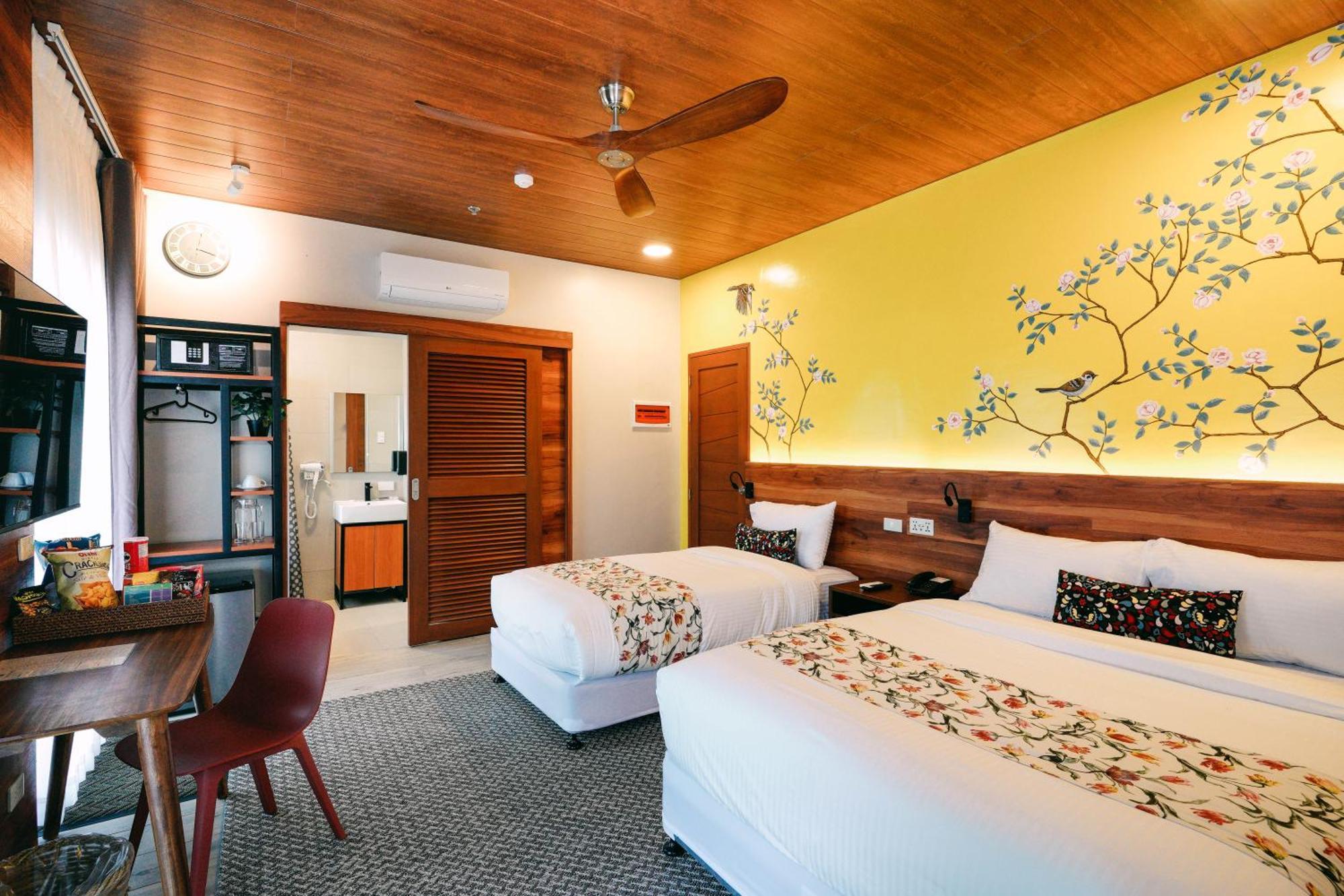 Hotel Kimberly Tagaytay Tagaytay City Esterno foto