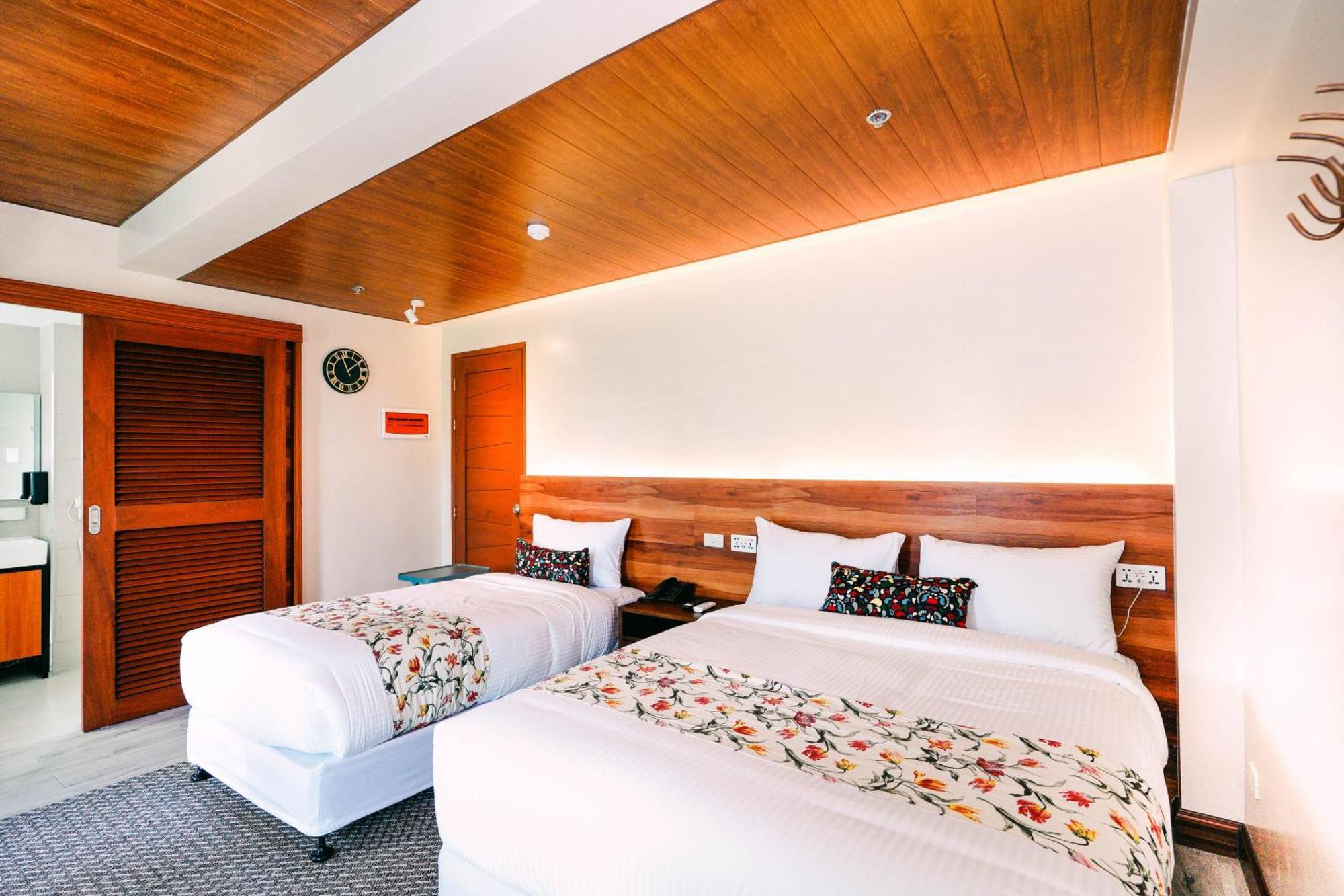 Hotel Kimberly Tagaytay Tagaytay City Esterno foto